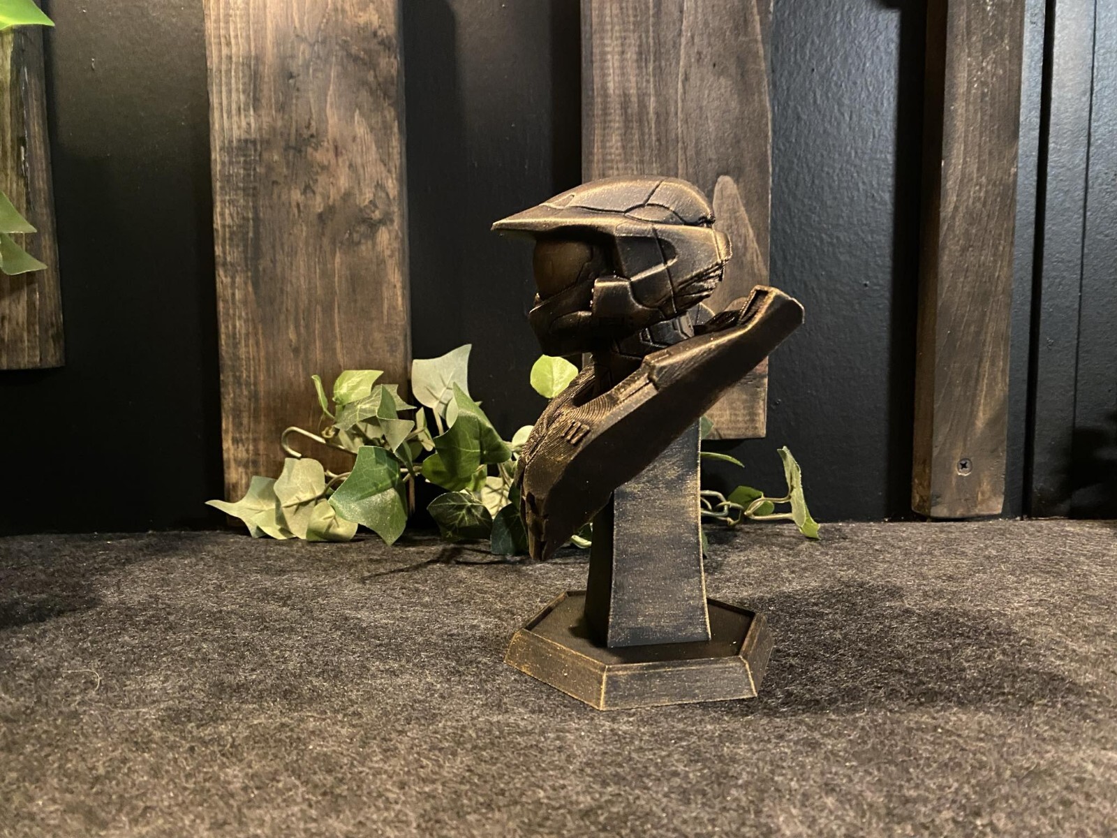 Halo Master Chief And Cortana Statue 6in