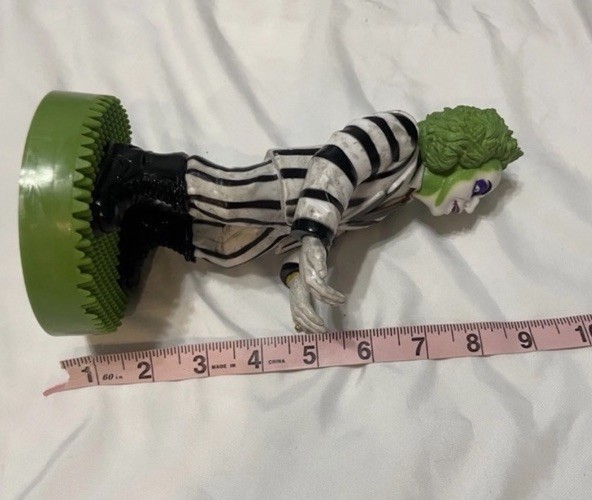BEETLEJUICE – GAMING CONTROLLER / SMART PHONE HOLDER (Cable Guys) EUC Movie 80’s