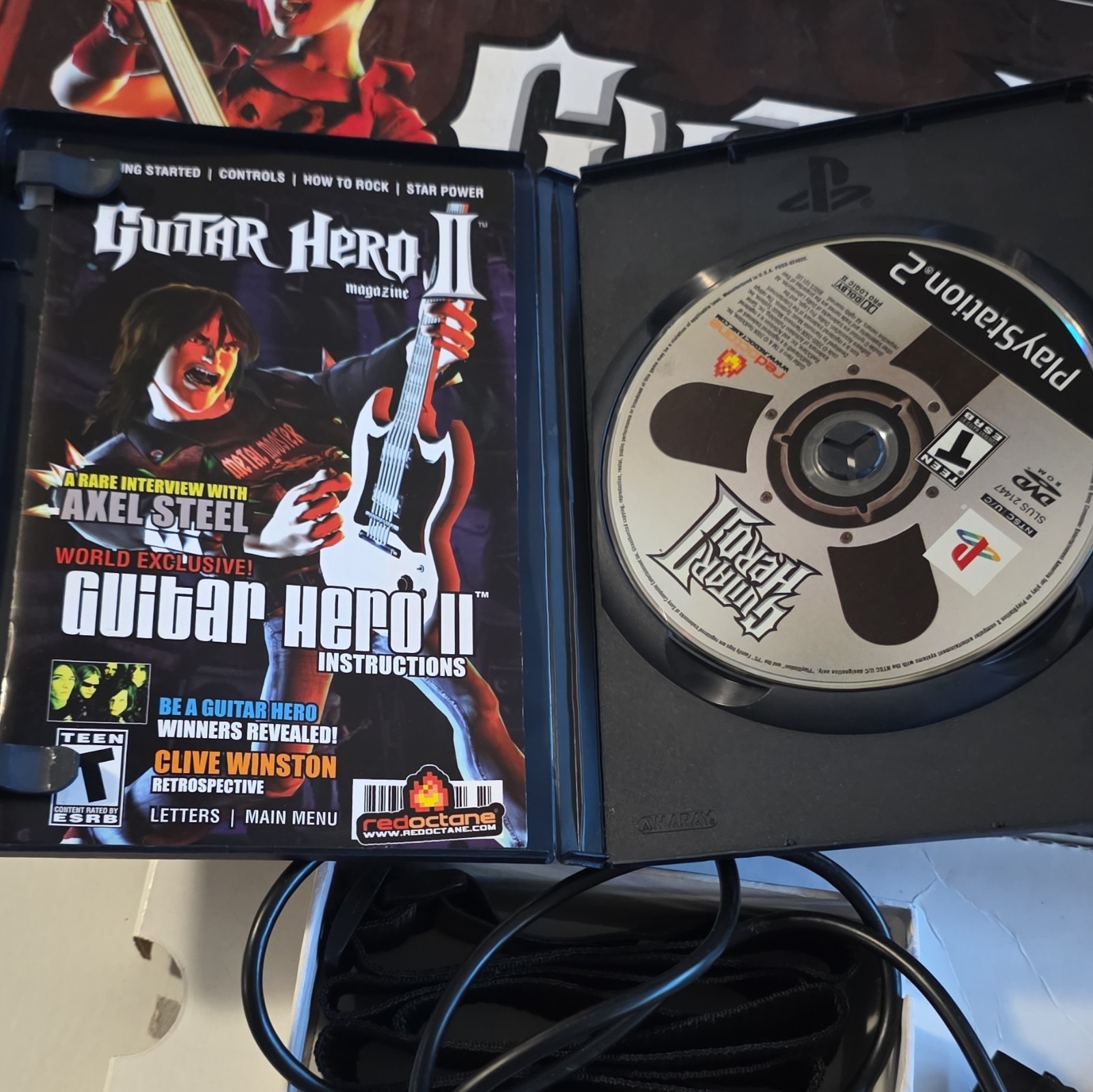RedOctane Guitar Hero II Wired Ergonomic Guitar Bundle PS2 w/ Box Disc Manual