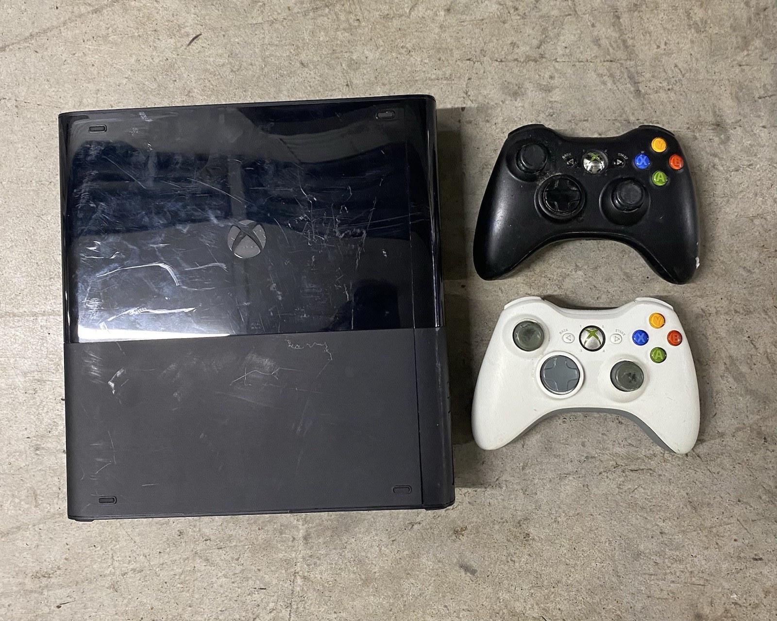Microsoft Xbox 360 E Console Bundle 2 OEM Controllers Untested AS IS No Cords