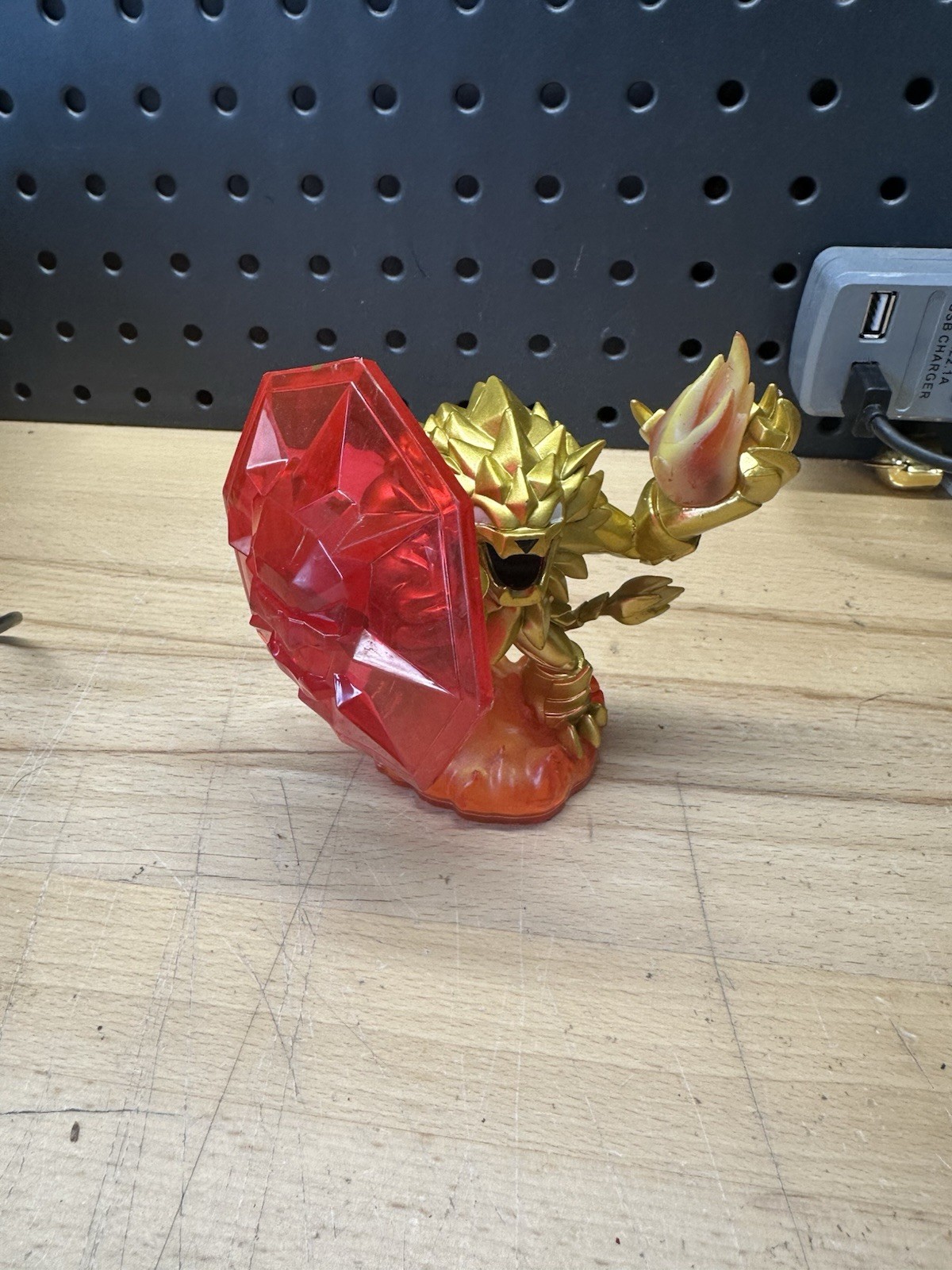 Skylanders Trap Team Wildfire Trap Master Character Figure