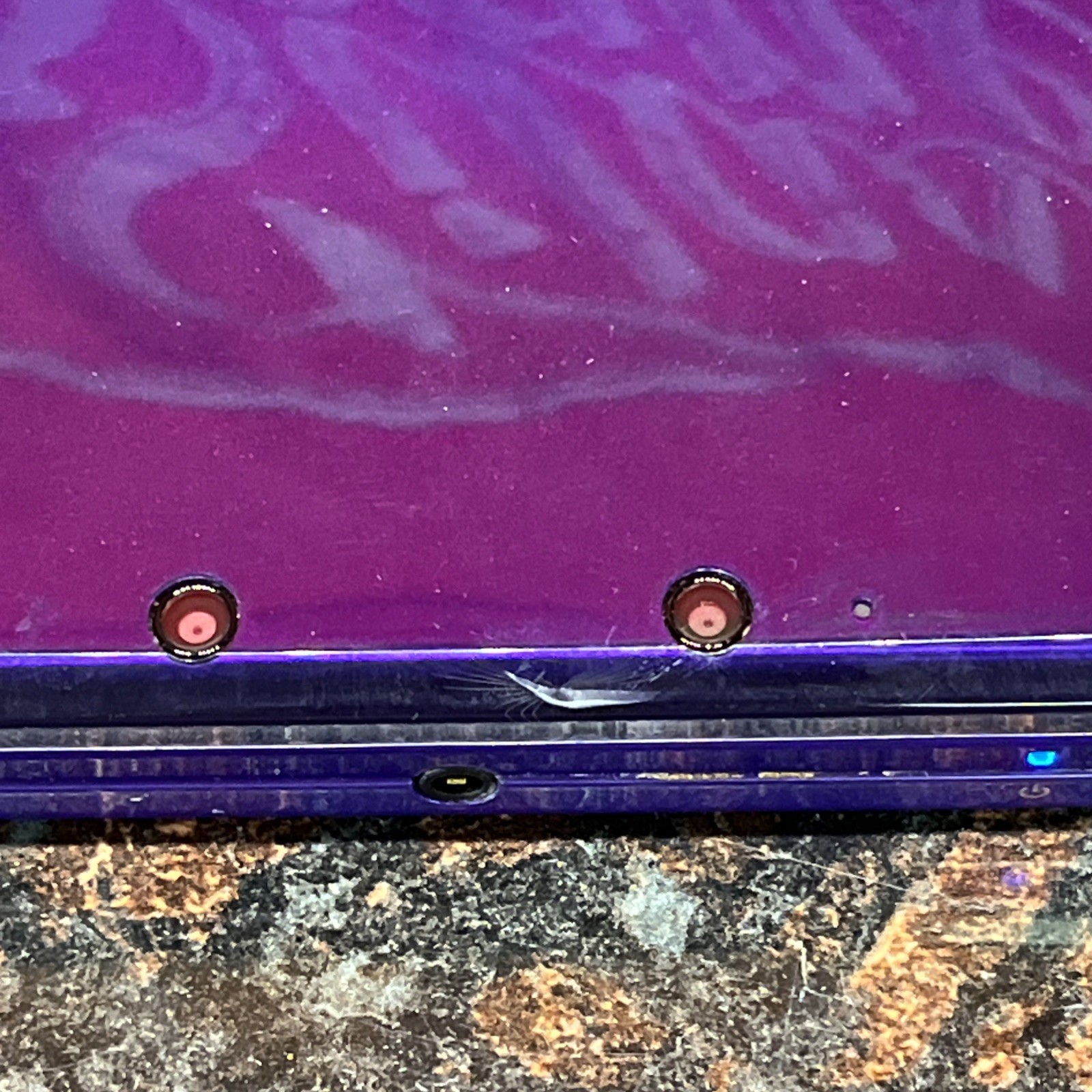 Nintendo 3DS Purple CTR-001(USA) 3D Wi-Fi W/ Stylus!! (LOOK)