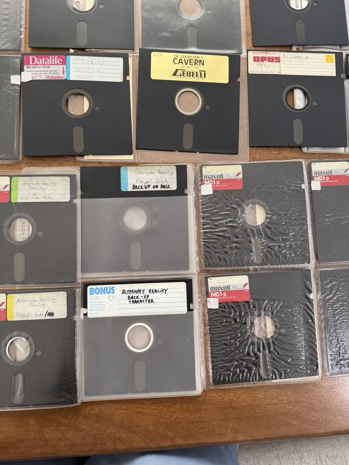 Vintage Atari 800 5.25″ Floppy Disk Lot of Over 100 Video Games, 109 Total Disks