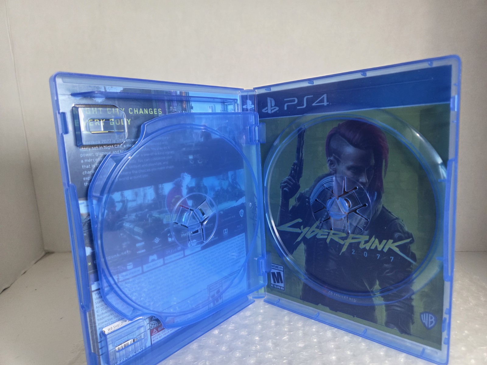 Cyberpunk 2077 With Extras PS4 Sony PlayStation 4 Complete In Box CIB Tested OEM