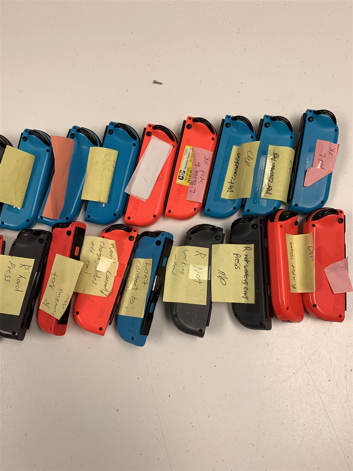 Bulk Lot 40 Nintendo Switch Joy-Con Controllers OEM Damaged Not Working Parts