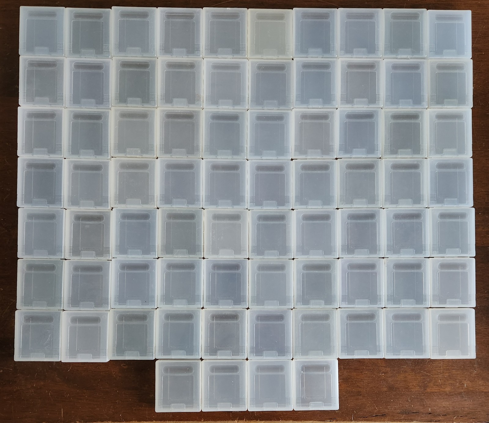 Nintendo Game Boy Dust Cover Hard Clam Shell Case OEM Authentic Lot Of 74 Cases
