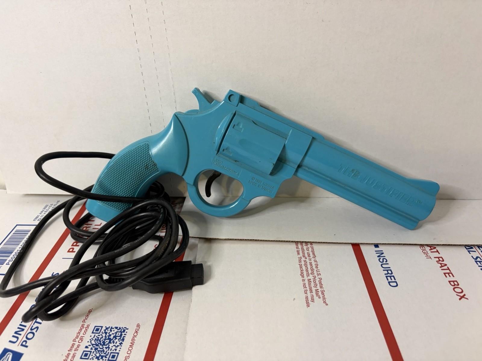 1993 Konami – The Justifier – Blue Light Gun – Sega Genesis Model JE510