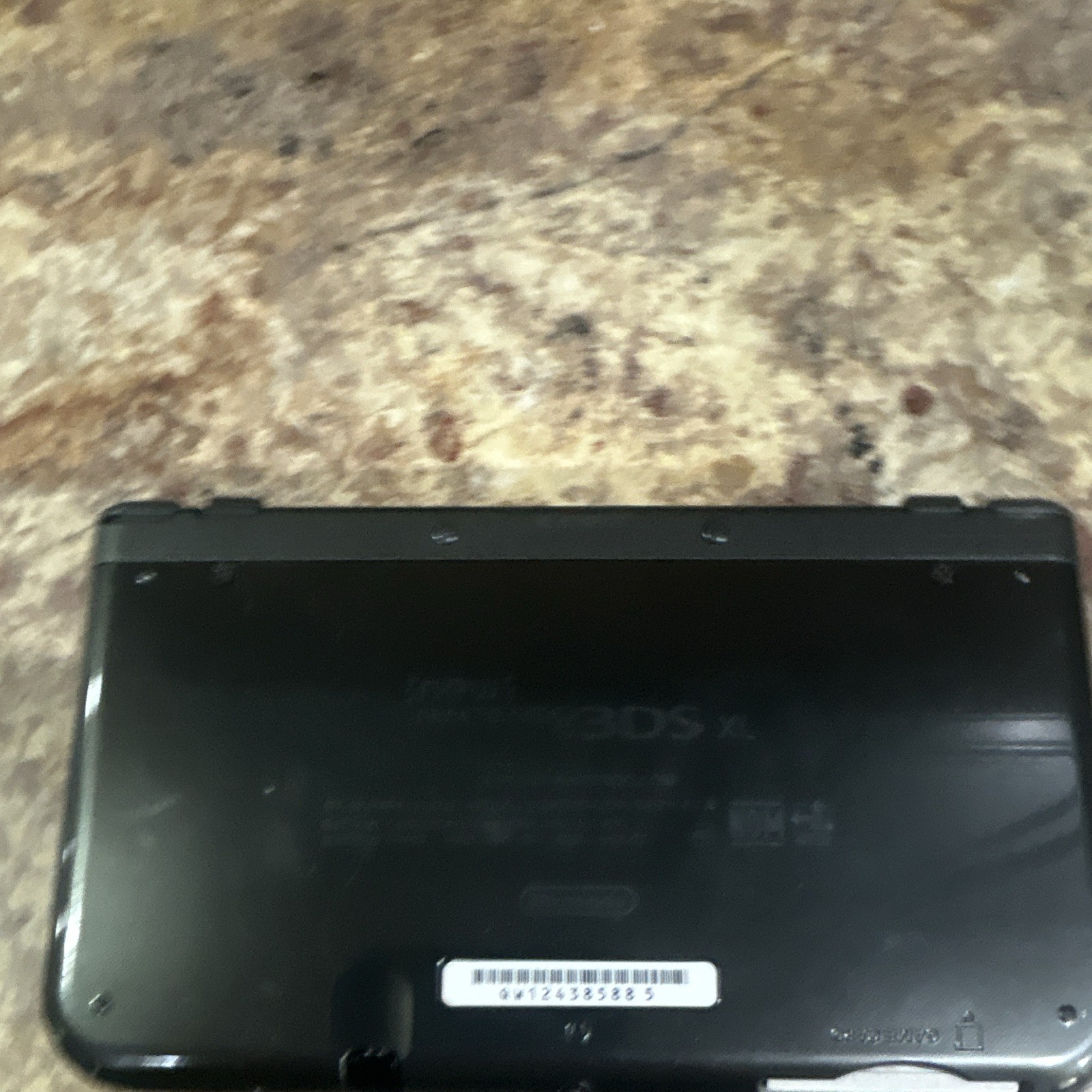 Nintendo New 3DS XL Handheld System 128 GBsd card charger and stylus included