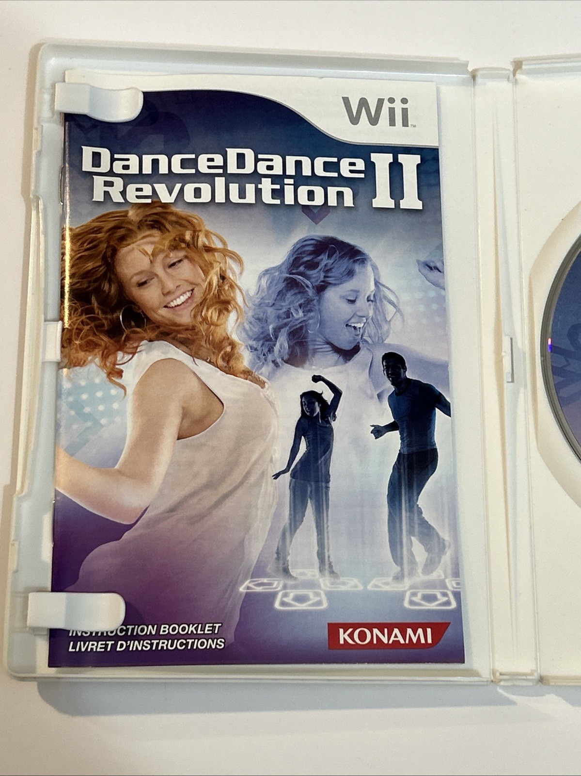 Dance Dance Revolution II 2 (Nintendo Wii, 2011) CIB Complete