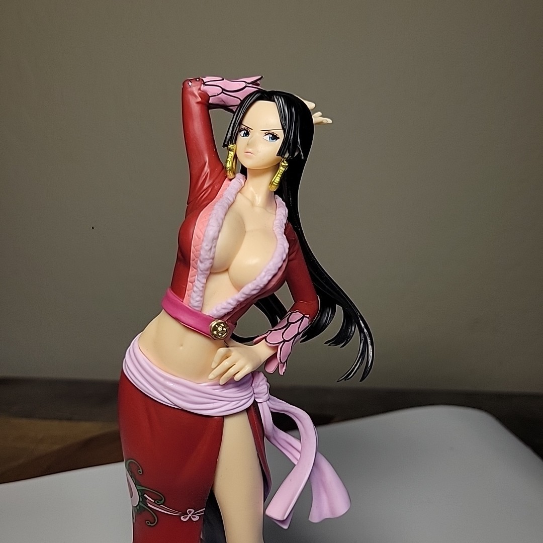 One Piece Boa Hancock Figure Glitter & Glamours Ver A Red Banpresto A Color Priz