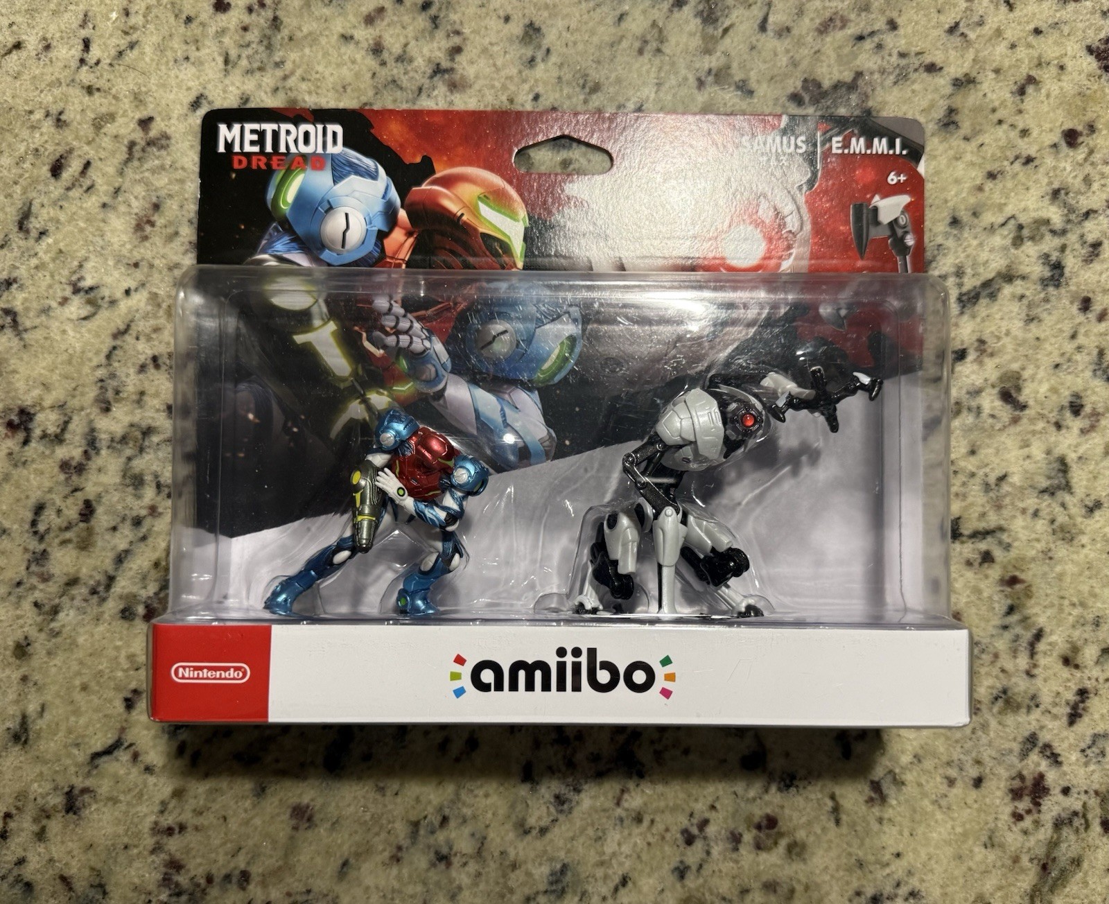 Metroid Dread: Special Edition & Samus E.M.M.I. Amiibo Nintendo Switch
