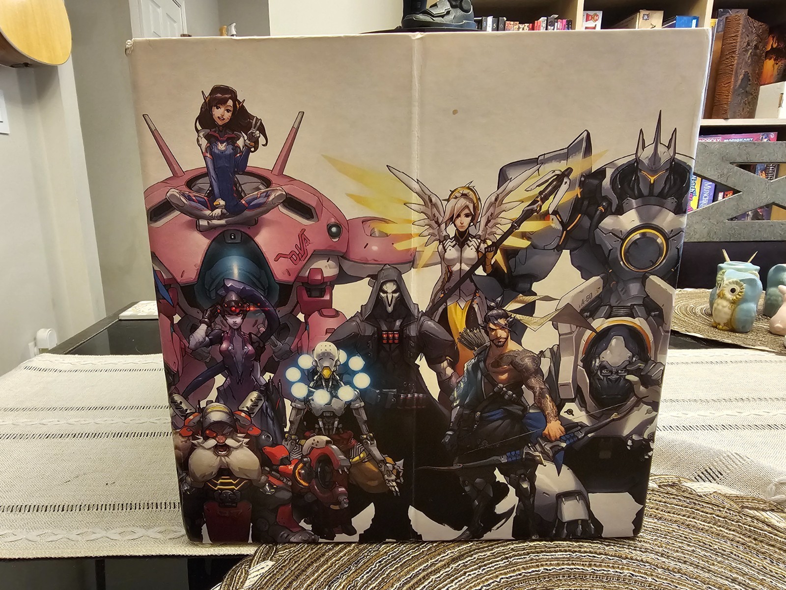 Overwatch Collectors Eedition Xbox One Statue with Game Complete