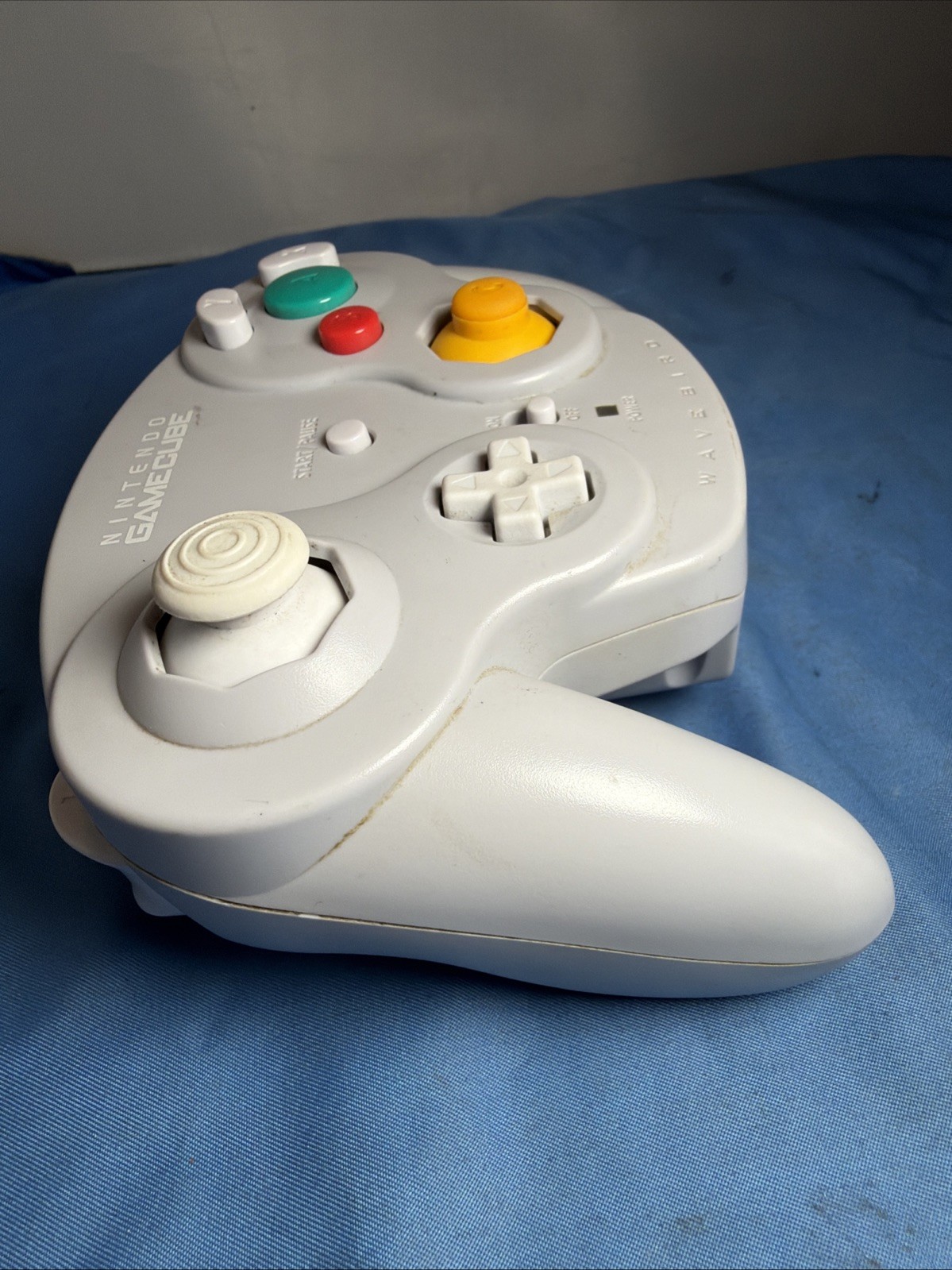 Nintendo WaveBird Wireless GameCube Controller Silver/Gray No Cover or receiver