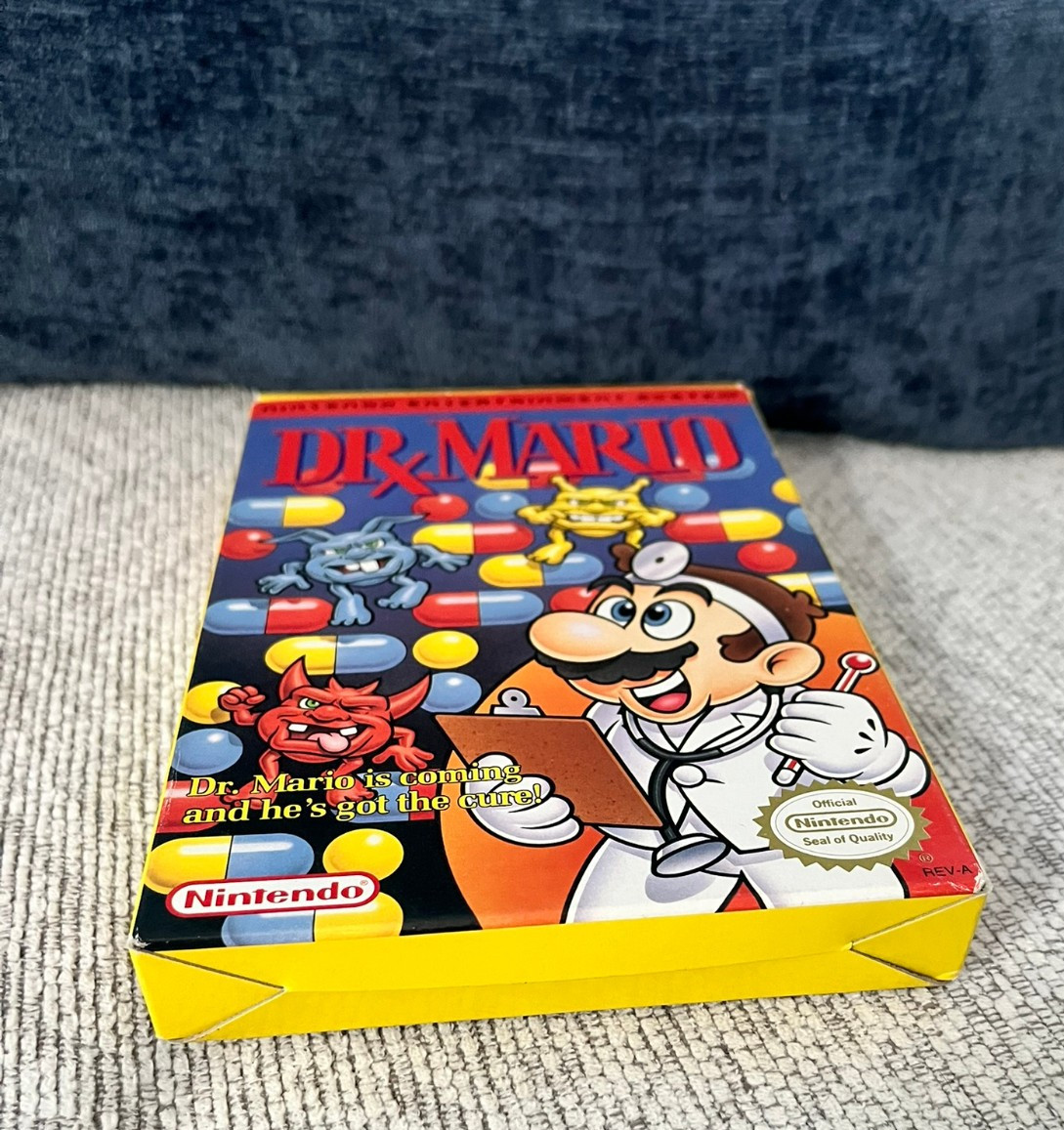 Dr. Mario (Nintendo NES, 1990) CIB, Complete in Box! Tested and Working!