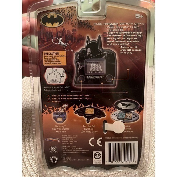 Batman Begins DC Comics Batmobile LCD Video Game Keychain Charm NEW 2005