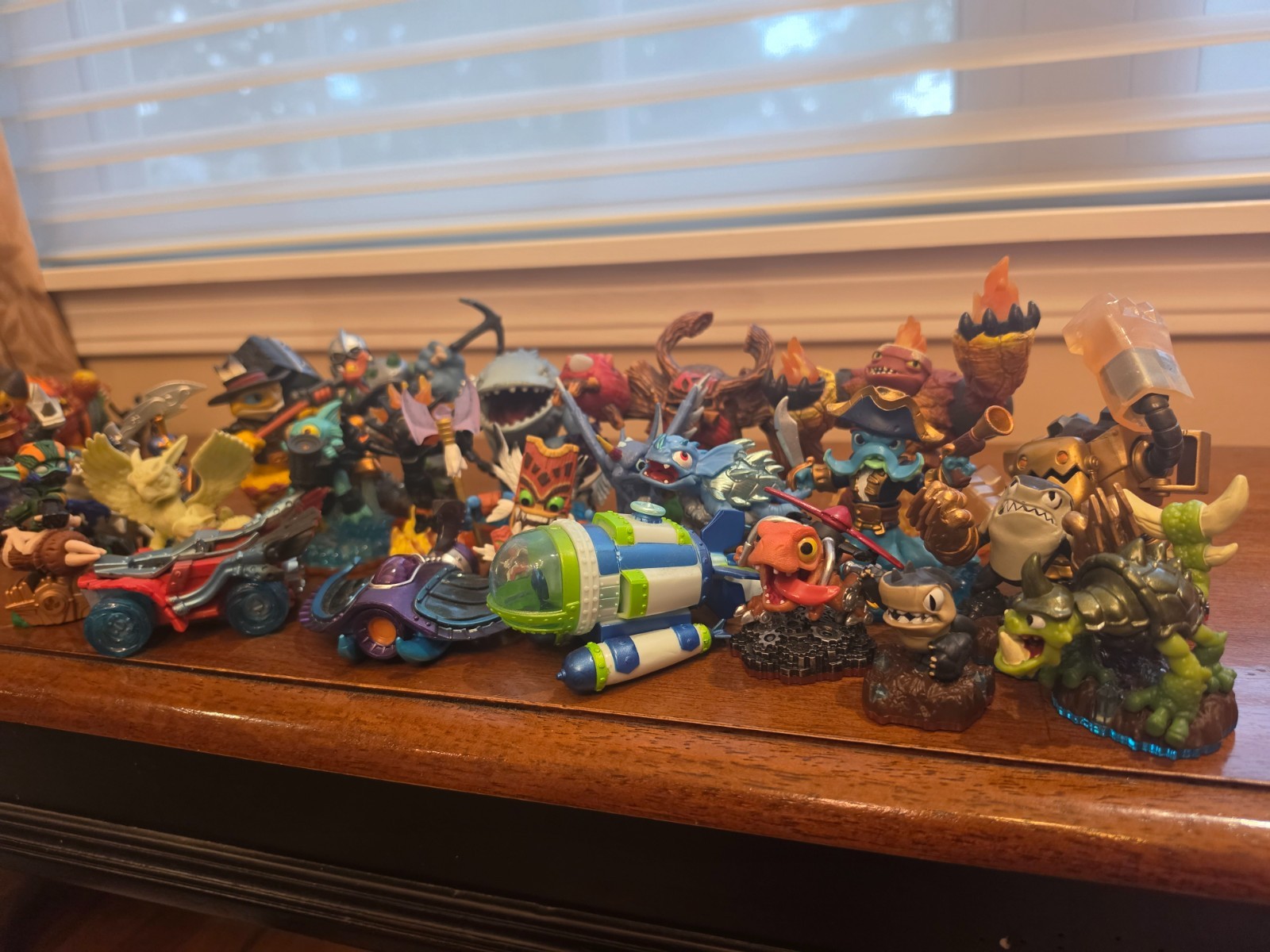 Skylanders Giant Figures- bulk lot