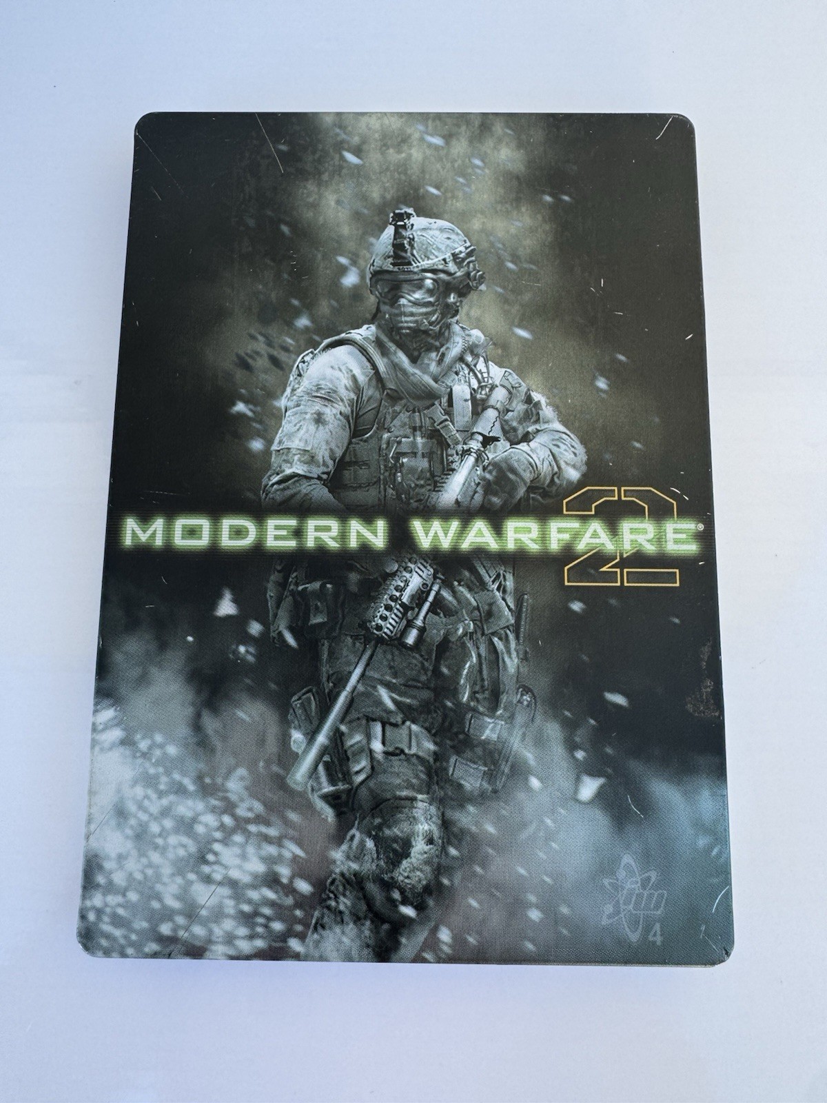 Modern Warfare 2 Steelbook Xbox 360 In Metal /Tin Collector Case W/Manual