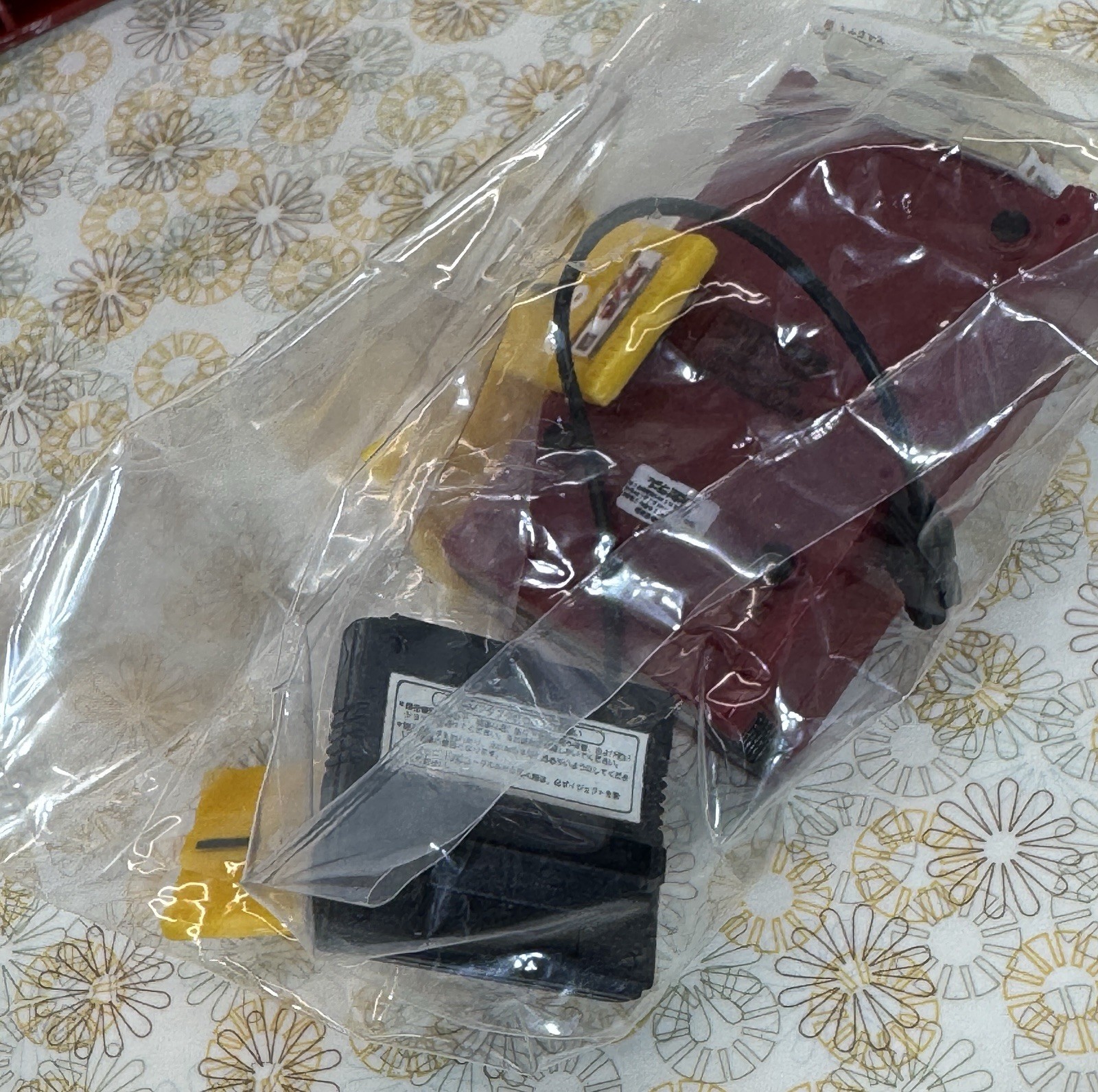 RARE Japanese Gashapon Mini Famicom – Nintendo History Collection DX Blind Box