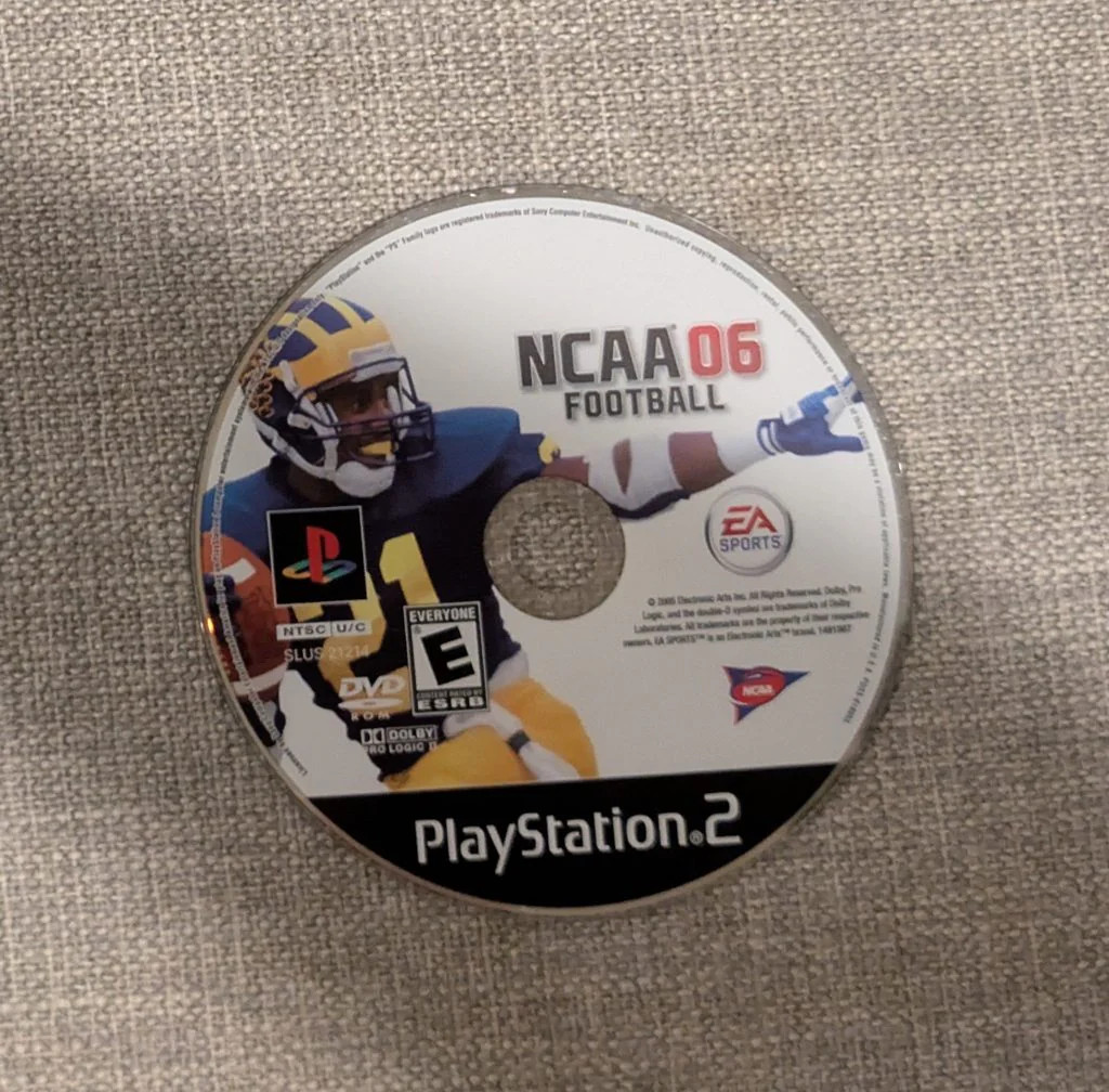 NCAA Football 2006 (Playstation 2) – no tracking