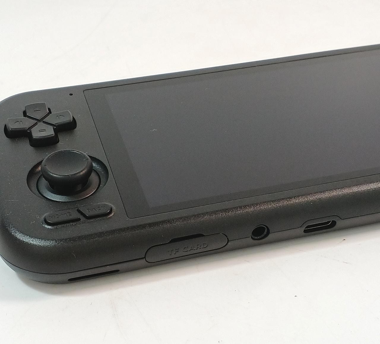 Portable Game Device Model RETROID POCKET4 RETROID
