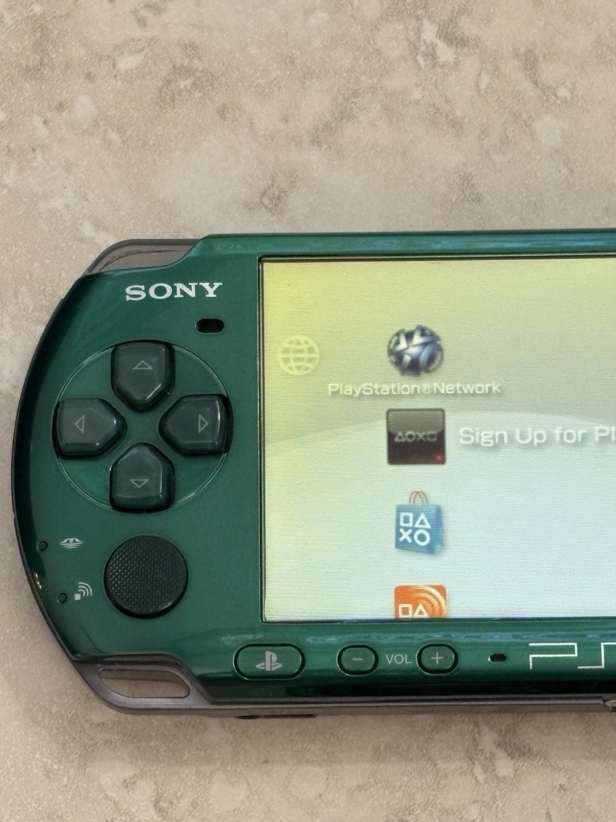 Spirit Green Sony PSP 3000 System w Charger, Battery, Bundle USA Seller