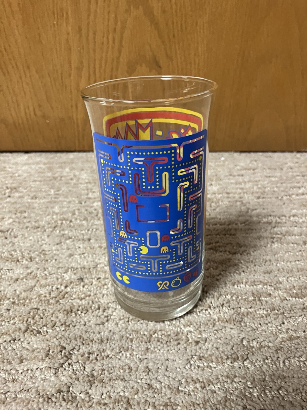 MS. PAC-MAN TALL BUTTON BOTTOM 5 1/4 ” GLASS ARCADE GAME 1982 BALLY MIDWAY NICE!