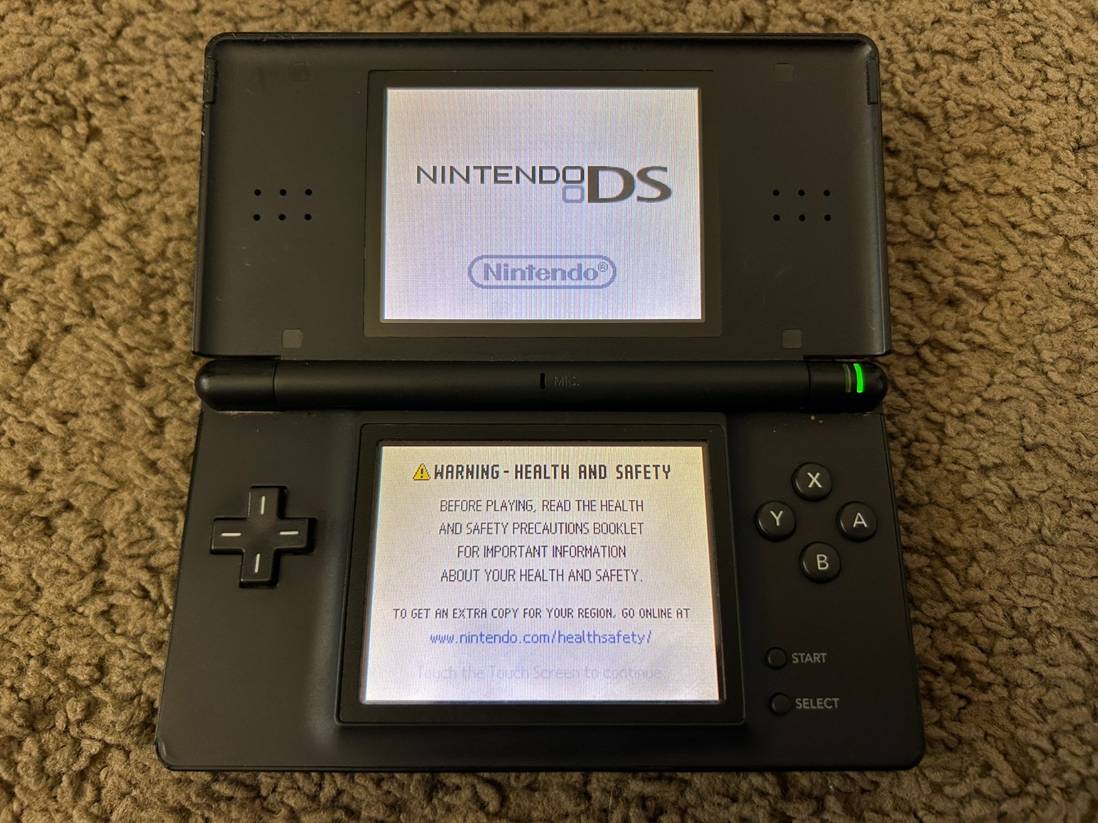 Nintendo DS Lite 32MB Handheld System Onyx Black w/ 13 Games bund lot console