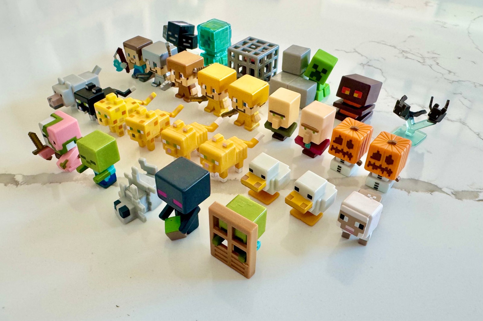 Minecraft Mojang Minifigures Assorted Lot of 29-Steve Enderman Creeper