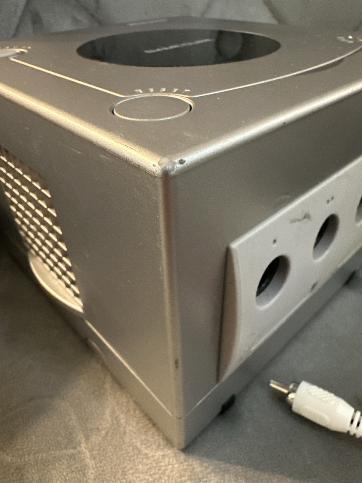 Nintendo GameCube Platinum Silver DOL-001 System Tested + Memory Card & Plugs