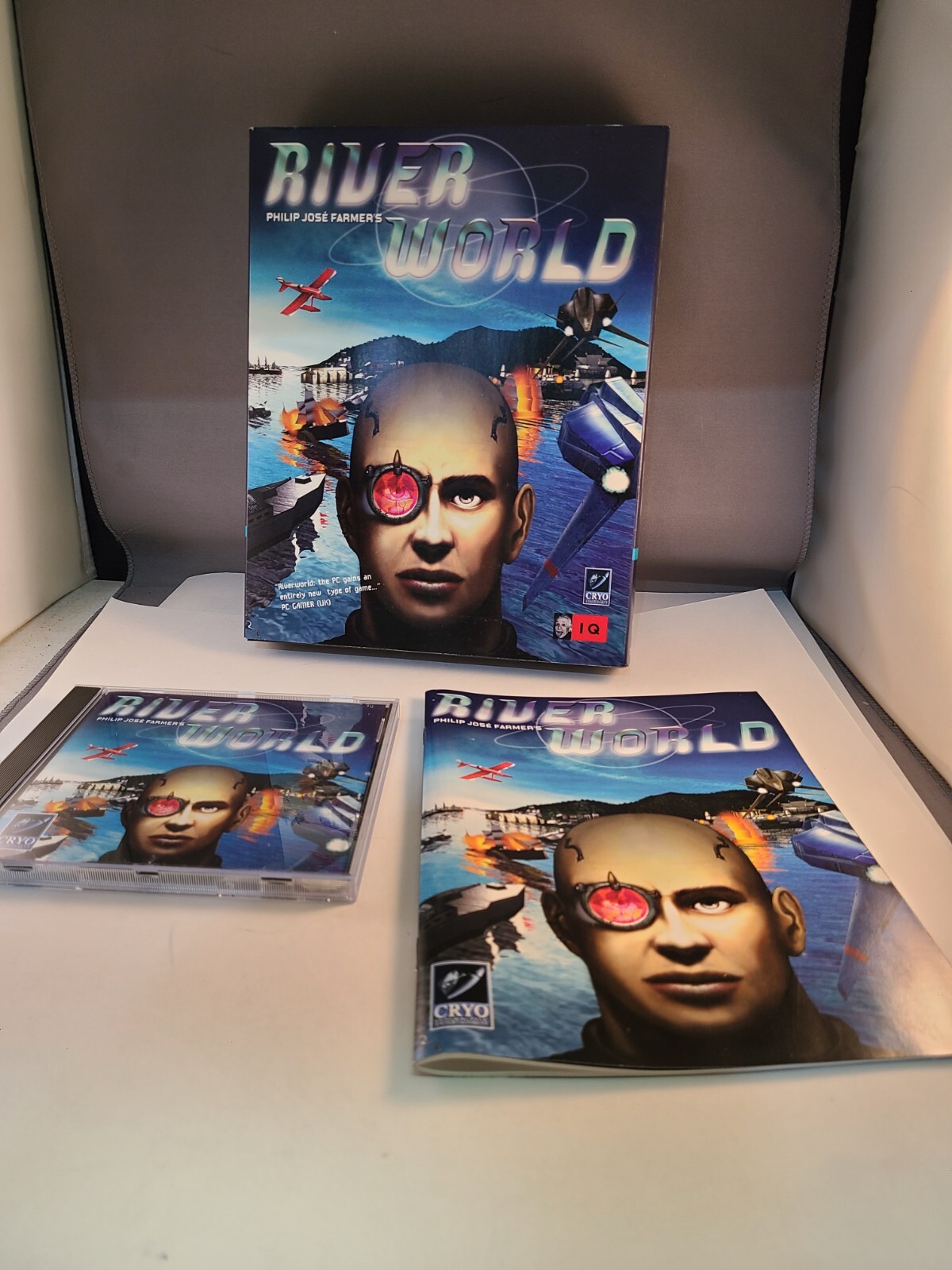 River World PC CD-ROM, 1995 Big Box With Manual Tested
