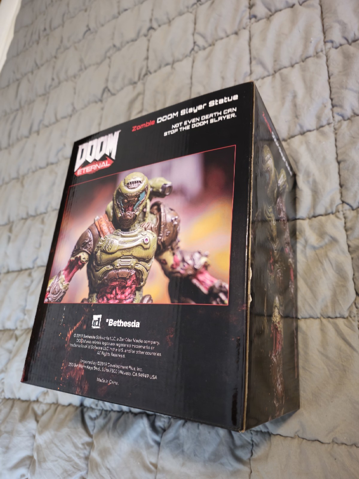 Bethesda Limited Edition Zombie DOOM Slayer Statue DOOM Eternal Polyresin
