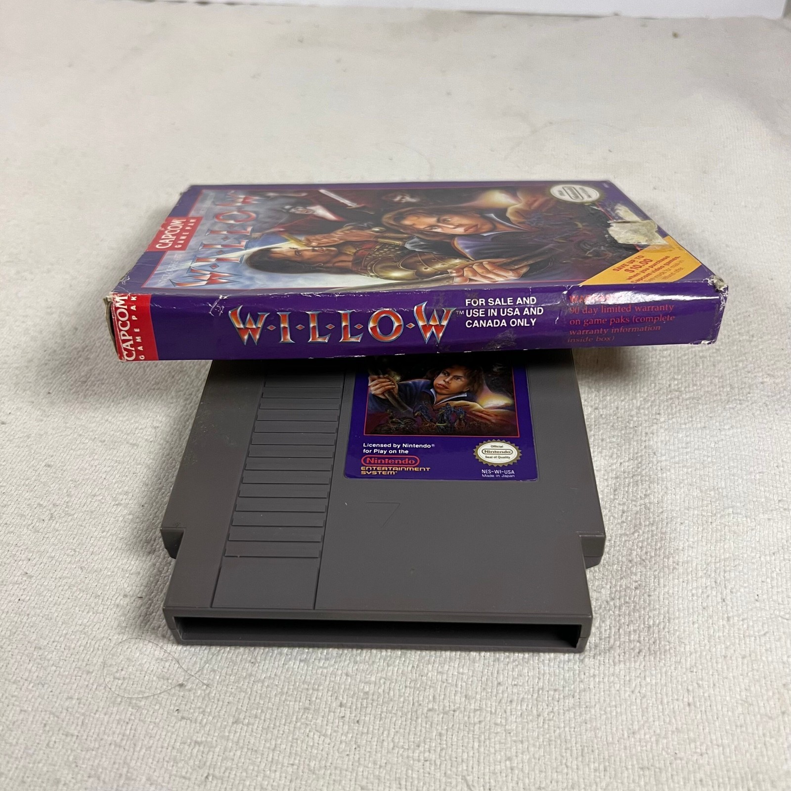 Willow (Nintendo Entertainment System, 1989) Box and Game