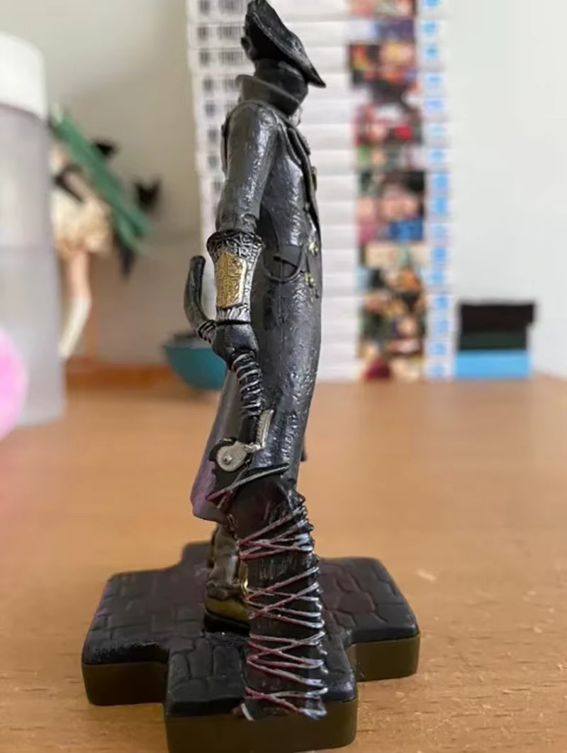 The Hunter Bloodborne Action Figure The Old Hunters PVC Dark Souls From Software