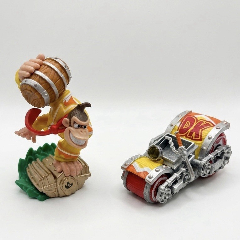 Skylanders Superchargers | Turbo Charge Donkey Kong Amiibo & Barrel Blaster