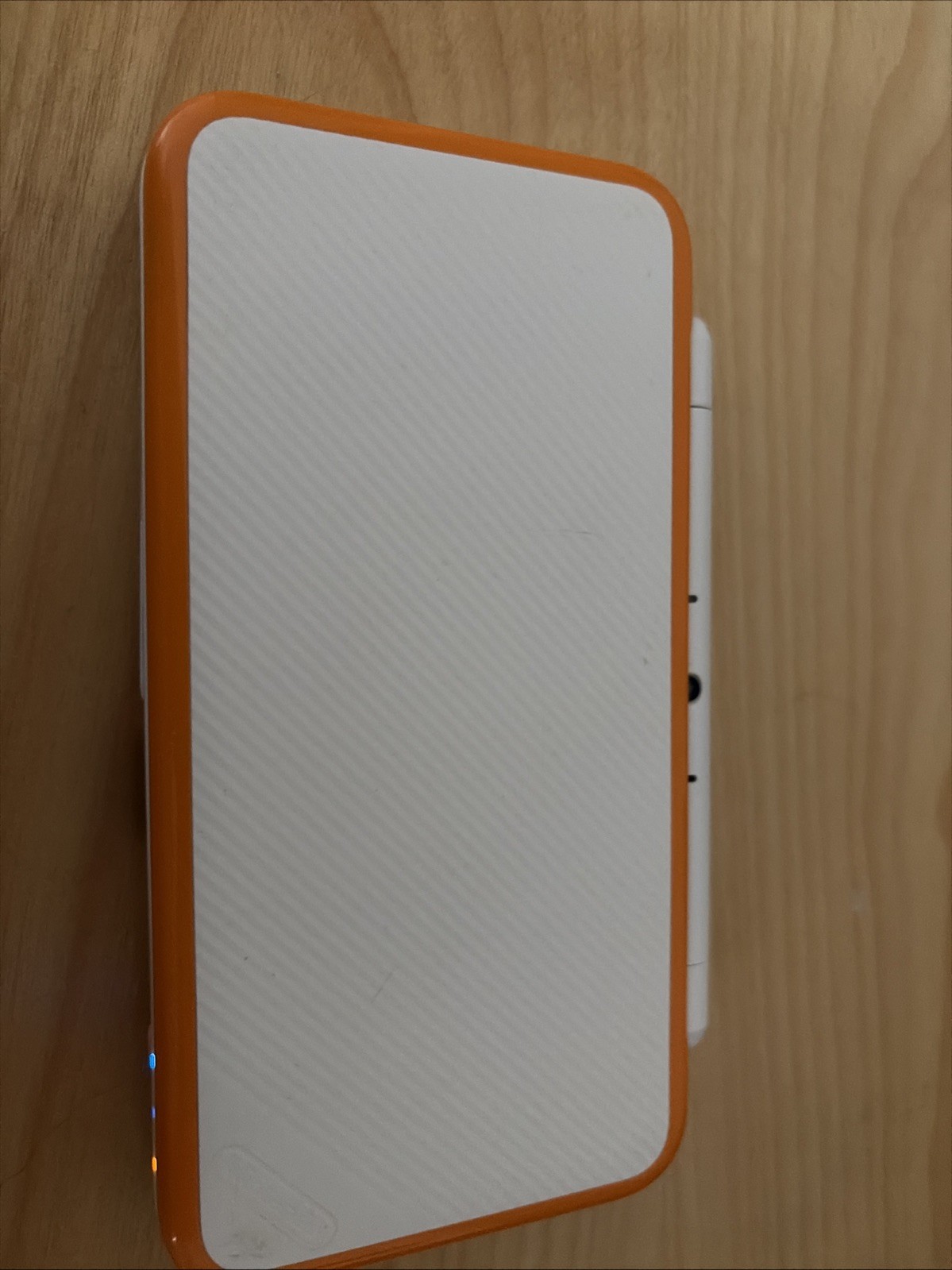 Nintendo 2DS XL Console – White/Orange
