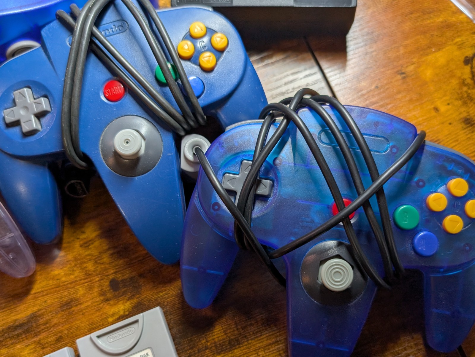 Nintendo 64 N64 Translucent Blue Console Completely Rebuilt With 4 Controllers!!