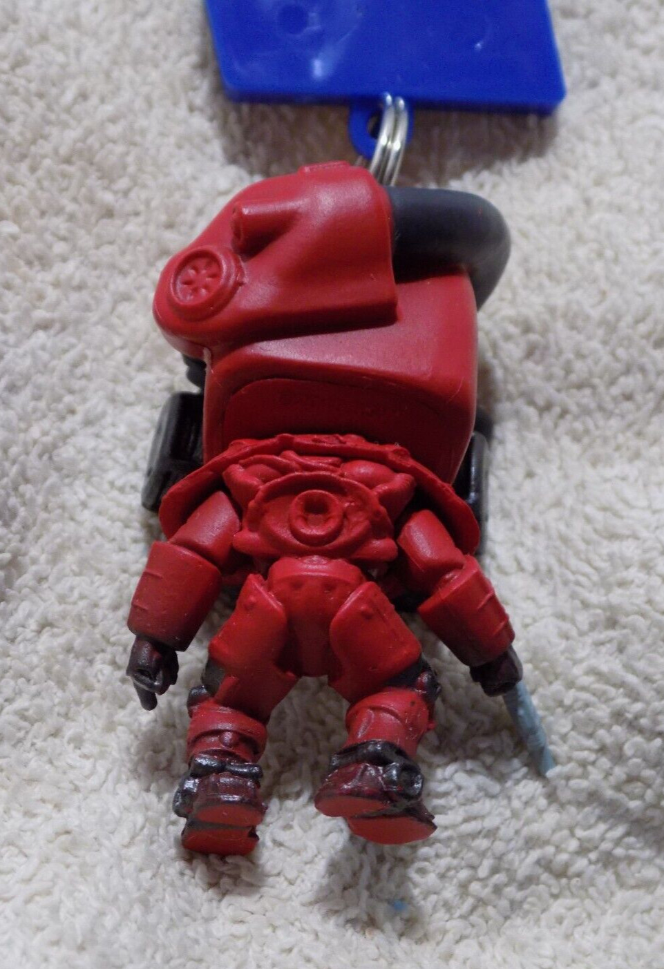 L/2 Video Game Keychain Backpack Clip On Figures Fallout 76 Red X-01 Power Armor