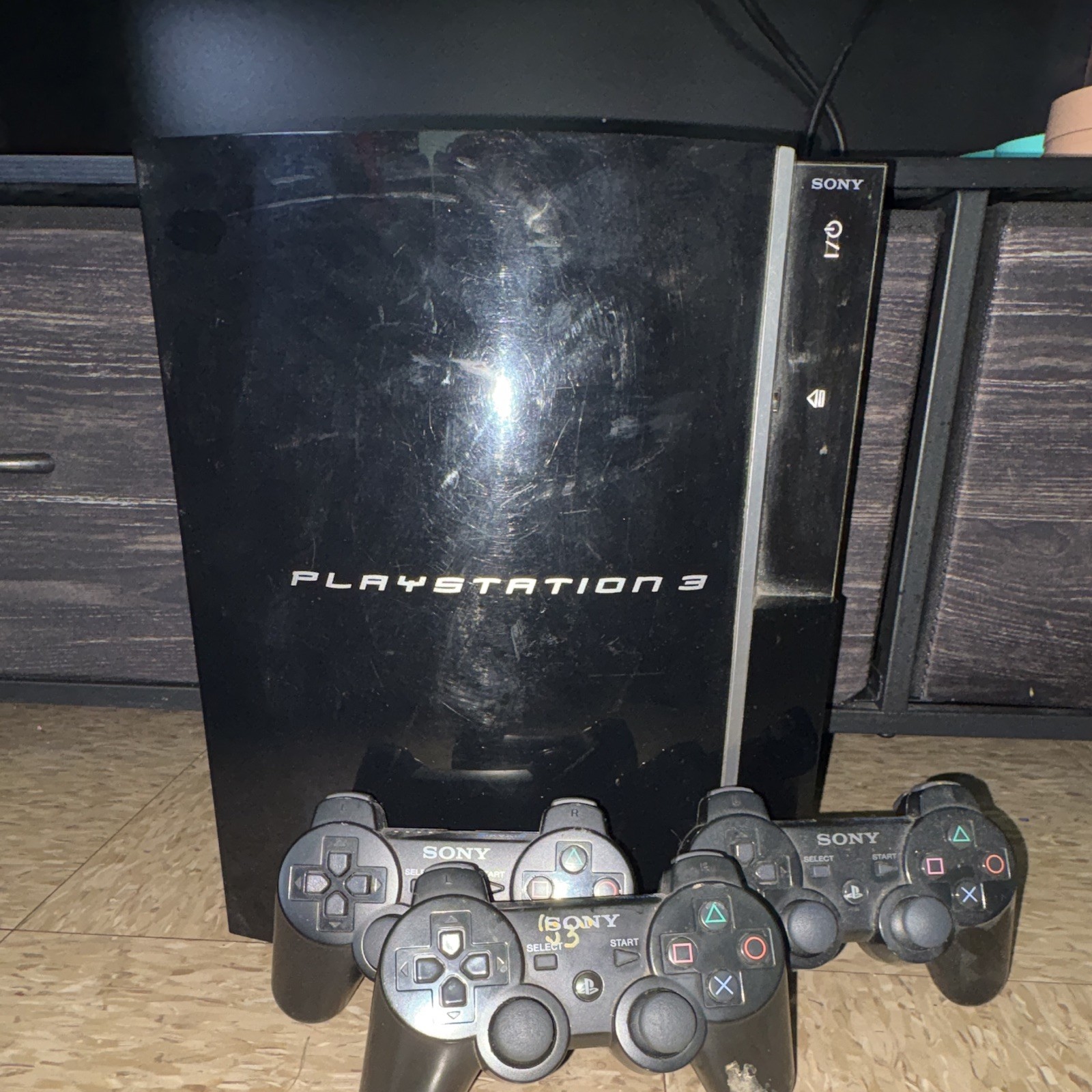 Sony PlayStation 3 PS3 CECHG01 60GB Black Console + 3 Controllers