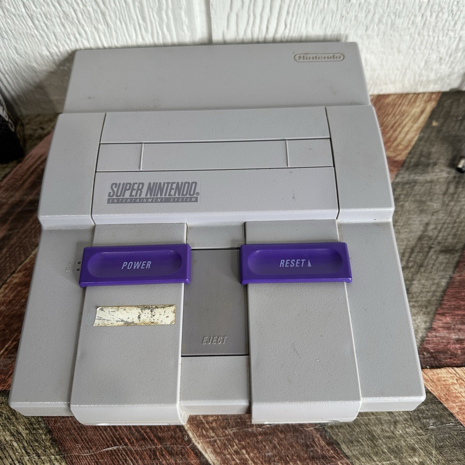 Super Nintendo SNES Console SNS-001 Bundle w/ Lemmings & Cleaning Kit + 2 Contls