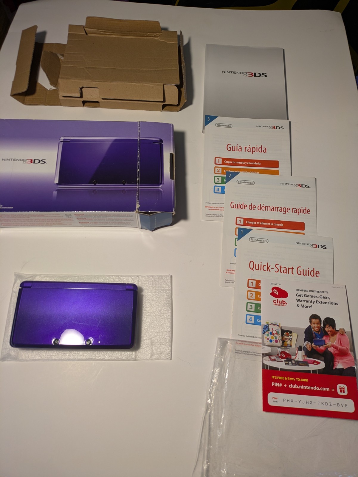 Nintendo 3DS Midnight Purple System in Box No Charger* Mario 2 Included*Used*