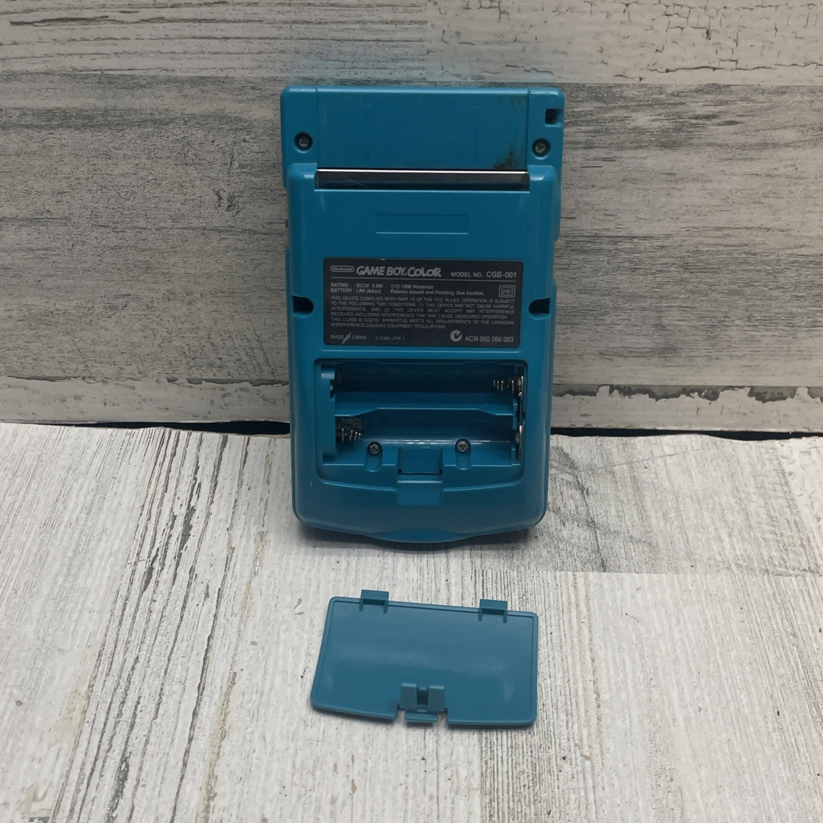 Nintendo Game Boy Color Handheld System Teal Blue CGB-001 Good Condition