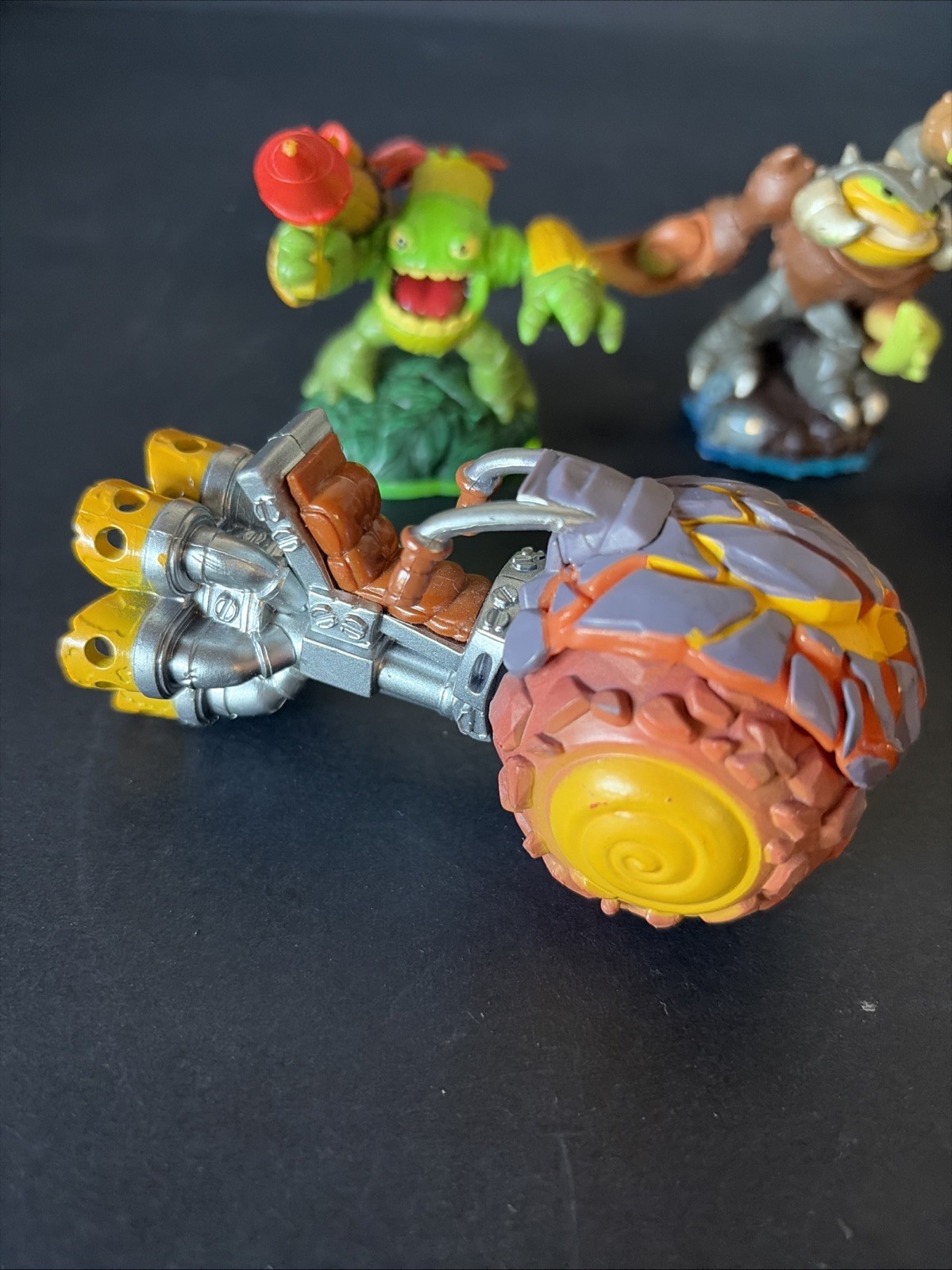 Skylanders Spyro’s Adventure Character Figures Lot of 3, & Two Vehicles