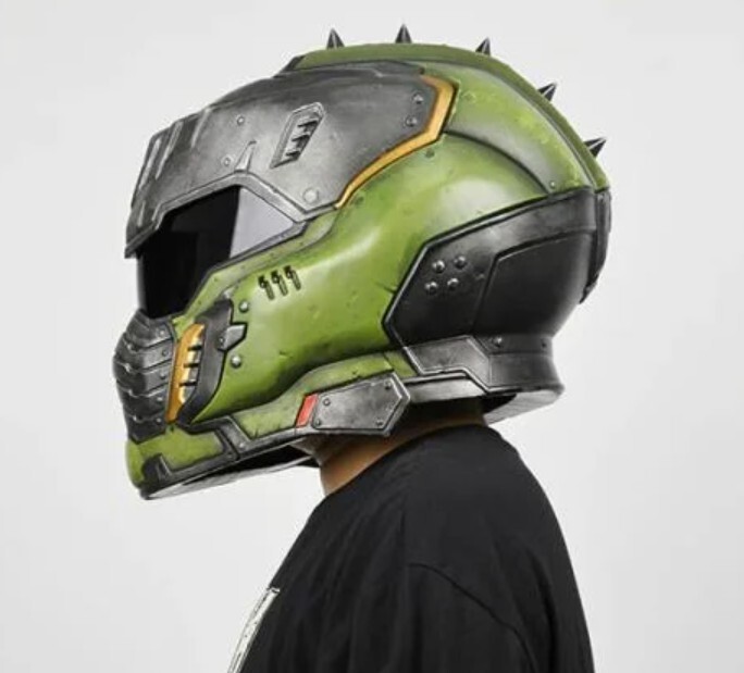 Doom The Dark Ages Doom Slayer Wearable Helmet LED Bundle + Keycard x3 Patches