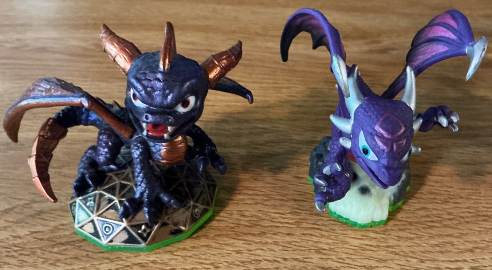 Lot of 14 Activision Skylanders Green Base PORTAL VOODOOD WARNADO DINO RANG ZOOK