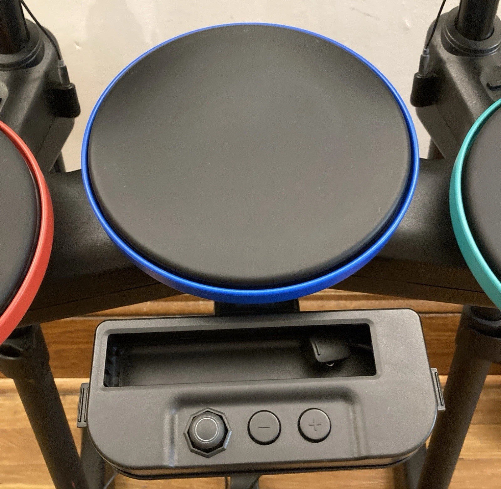 Guitar Hero Wireless Padded Drum Kit Controller Multi-Color for Nintendo Wii.