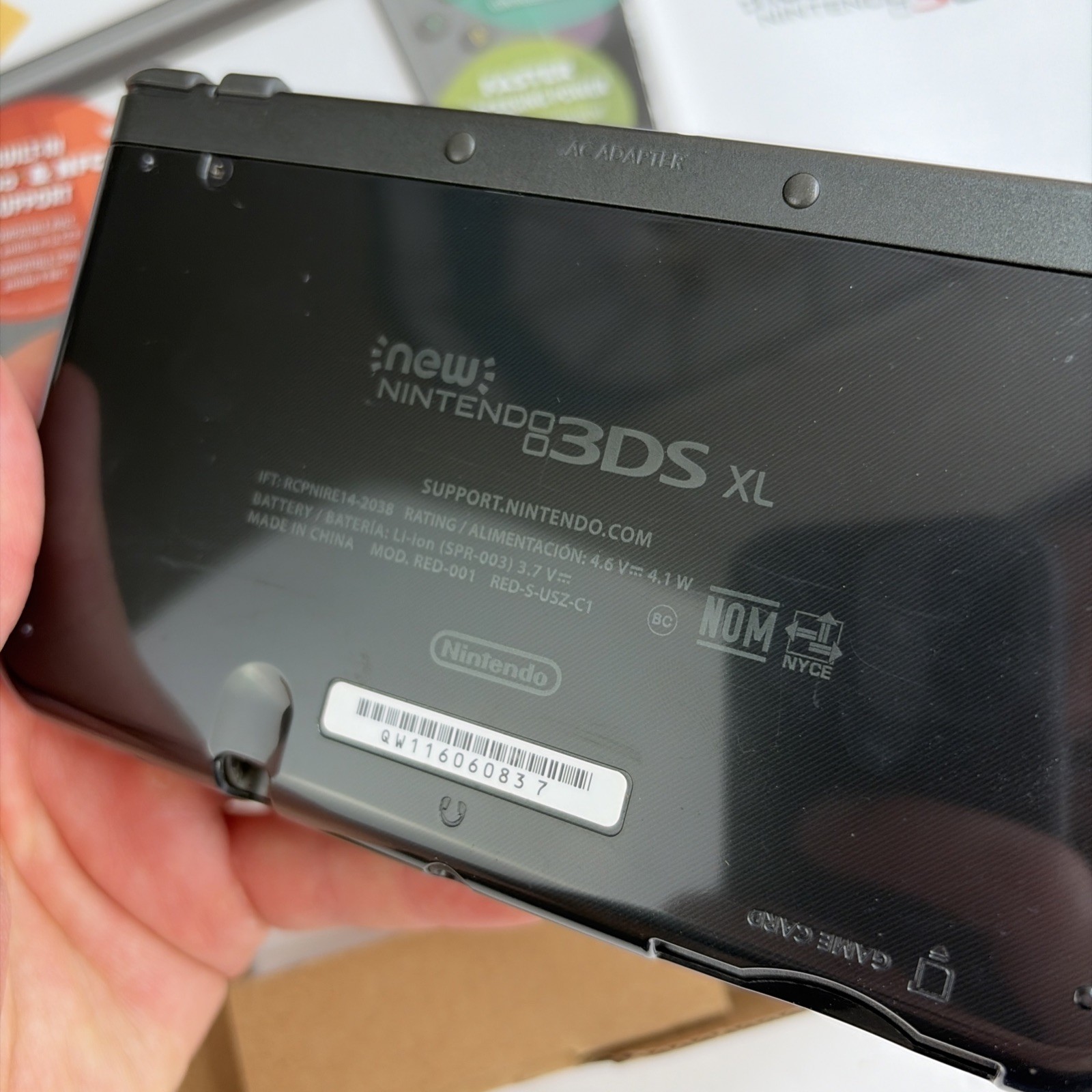 Nice! Nintendo New 3DS XL Black Complete Box W Charger Stylus US Model
