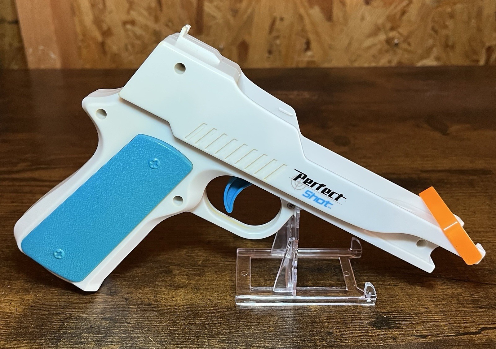 Nyko Perfect Shot Gun Controller for Nintendo Wii White Blue Orange