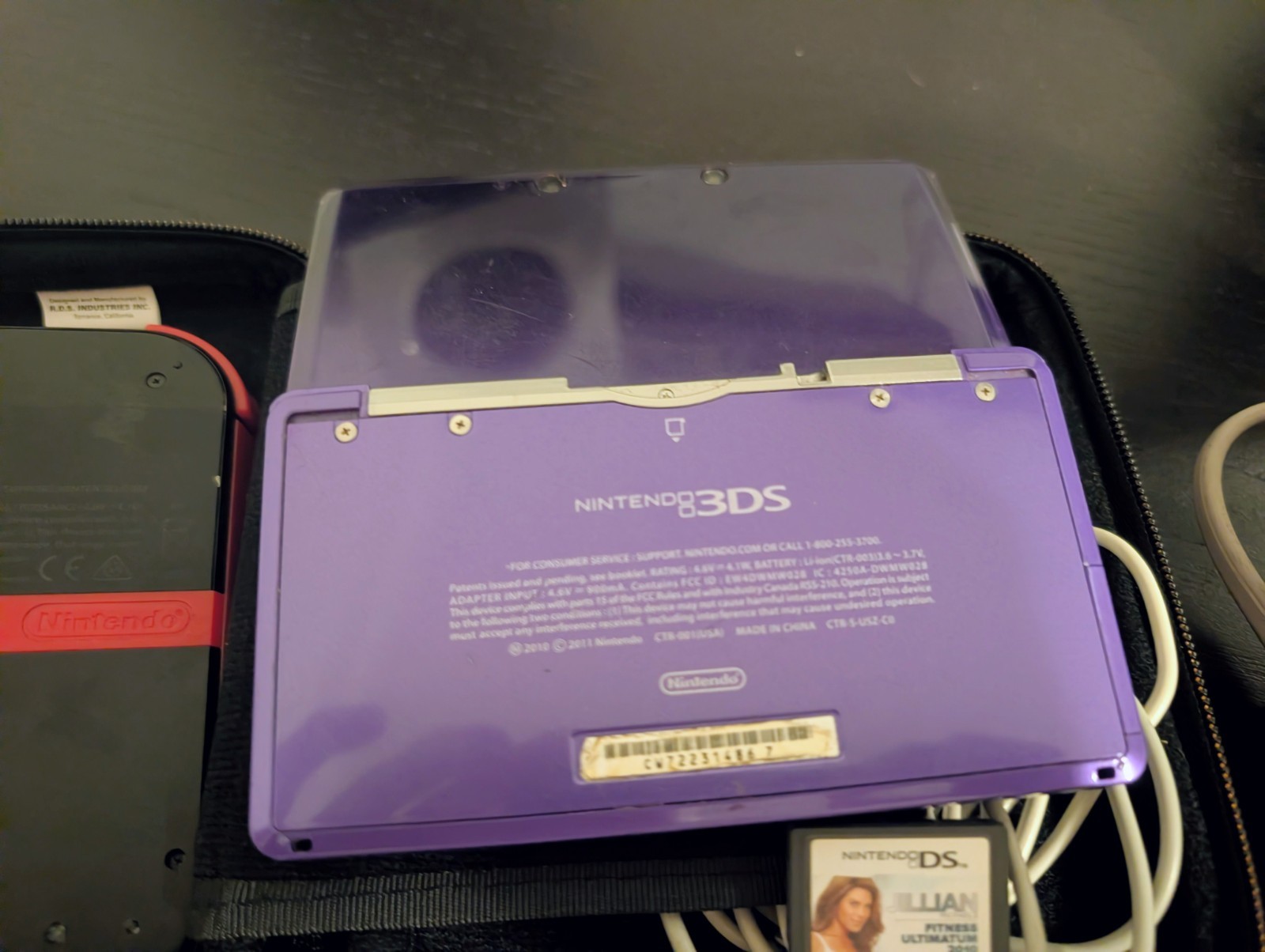 Retro games, consoles handheld DS, desks, accessories