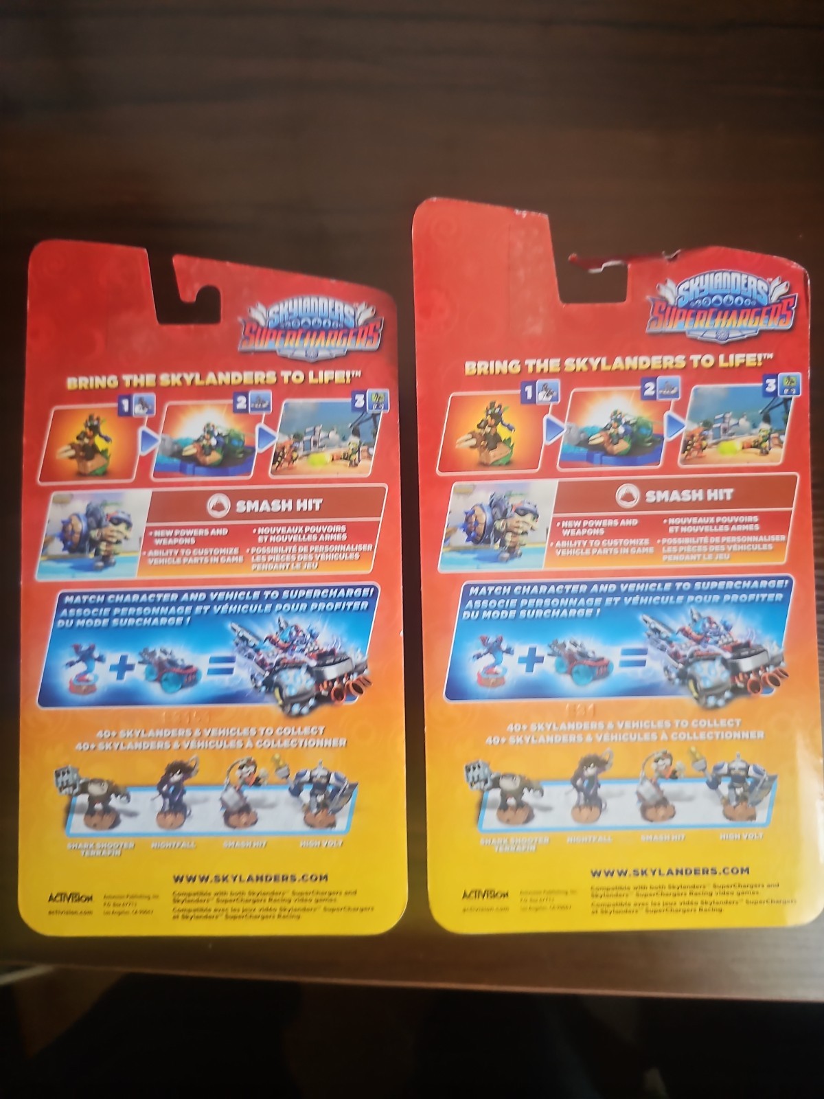 2x Skylanders SuperChargers Smash Hit Figures –1 New & 1 (Damaged Packaging)