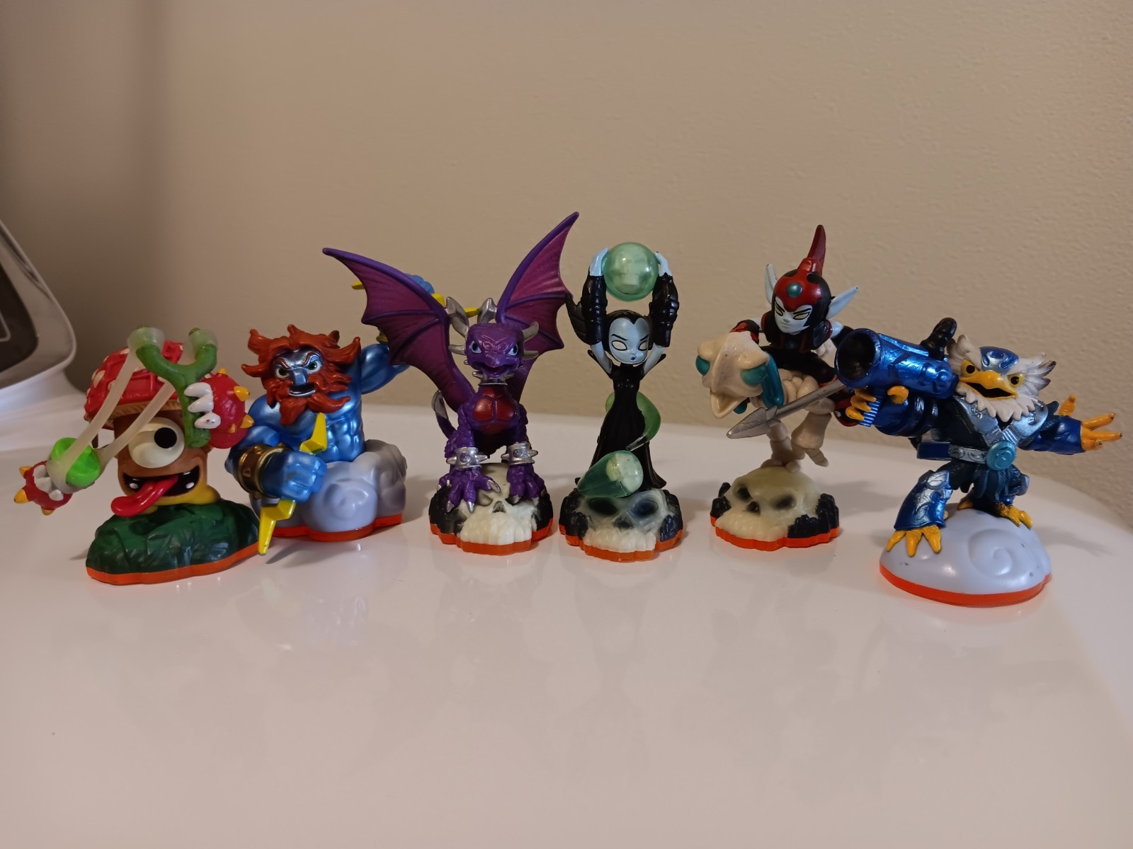 Skylanders mixed lot – 20 figures Spyro’s Adventure, Giants, Swap Force